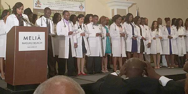 Some 37 new Bahamian doctors takes the hippocratic oath.