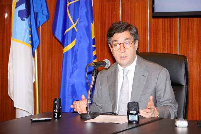 IDB President Luis Alberto Moreno during a ‘Meet the Press’ session, at the 57th Annual Meeting of the Board of Governors of the Inter-American Development Bank and the 31st Annual Meeting of the Board of Governors of the Inter-American Investment Corporation, April 7 to 10, 2016, at Baha Mar Convention Centre. (BIS Photo/Patrick Hanna)