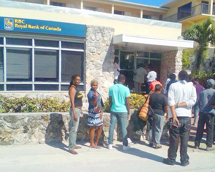 Long Lines along at Bimini RBC.