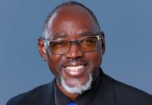 TOASTMASTER AND BUSINESSMAN 53-YEAR-OLD DEREK GARCIA ROLLE SHOT DEAD IN SOUTH BEACH!