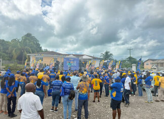 PM Davis launches Golden Isles campaign with breakfast on Ground Day throughout the constituency