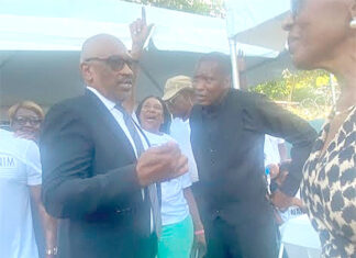 Former PM Hubert Minnis backs his Freetown candidate ‘Blue’ Johnson – Is soon to be ousted PLP MP Leroy Major now working with Minnis?