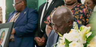 PM Davis pays respects to former Cabinet Minister Neville Wisdom